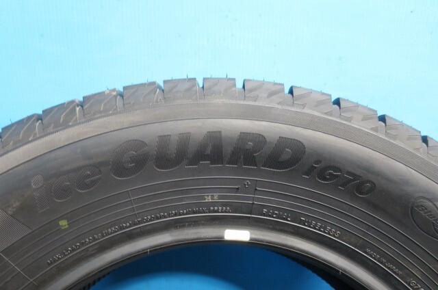 ◆2022年◆未使用 未走行 スタッドレス YOKOHAMA ICEGUARD IG70◆215/65R16 98Q◆B 350_画像8