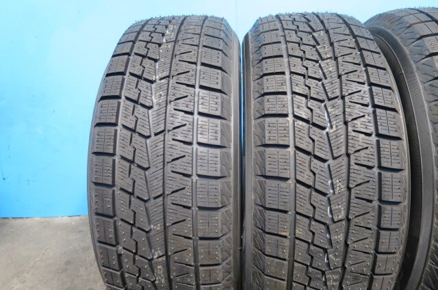 ◆2022年◆未使用 未走行 スタッドレス YOKOHAMA ICEGUARD IG70◆215/60R16 95Q◆B 351_画像3
