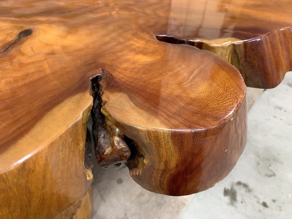 中古 一枚板テーブル 1350×1100mm 輪切り 座卓 ローテーブル 和室 古民家 座敷 机 年輪 ちゃぶ台 レトロ 茨城県常陸大宮 1013や11 M 家D_画像5