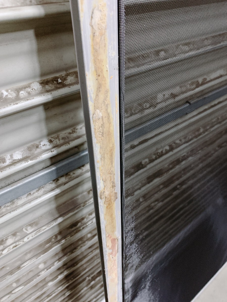 中古 網戸 ２枚セット アルミサッシ W85.5×H118.5mm トーヨーサッシ サッシ 窓 建具 住宅 引取歓迎 茨城県常陸大宮市 1002か1 M裏 220_画像7