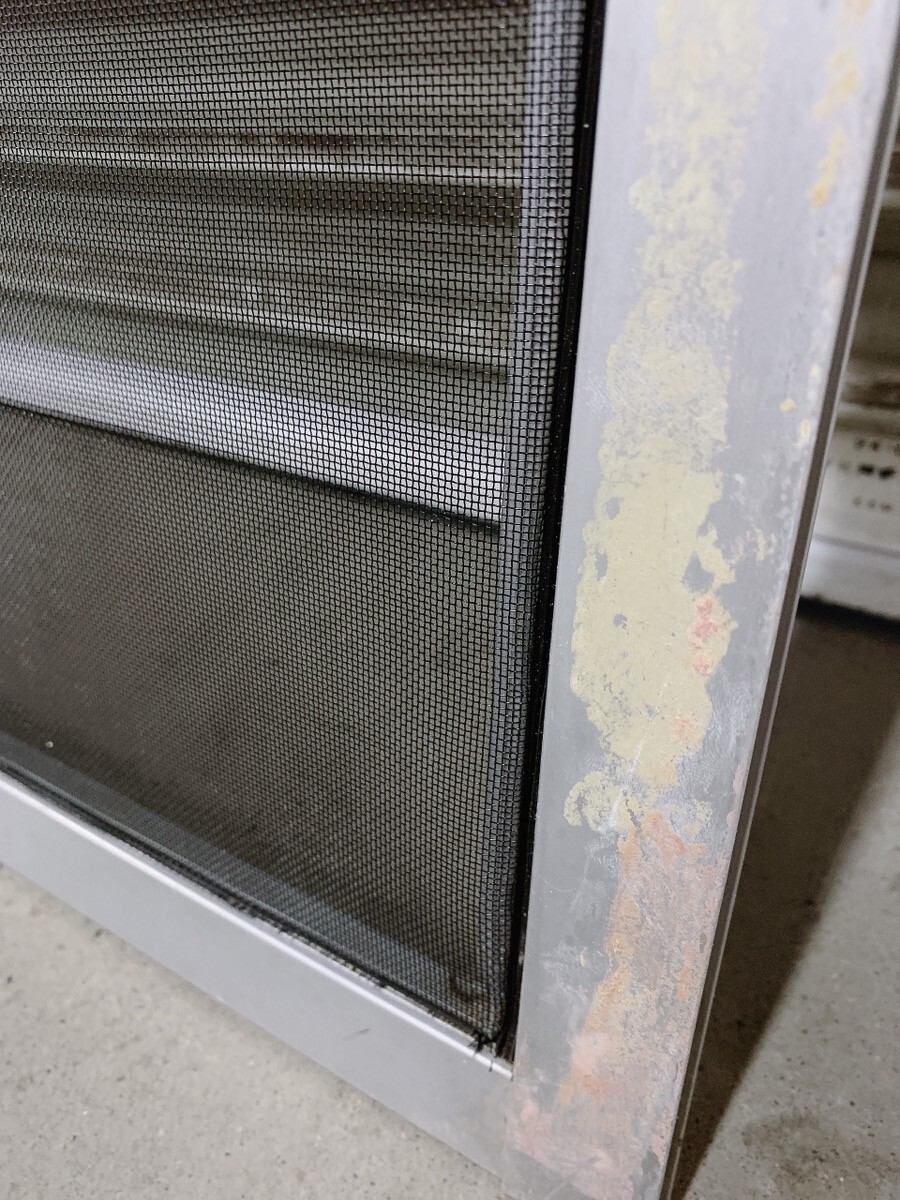 中古 網戸 ２枚セット アルミサッシ W85.5×H118.5mm トーヨーサッシ サッシ 窓 建具 住宅 引取歓迎 茨城県常陸大宮市 1002か1 M裏 220_画像8