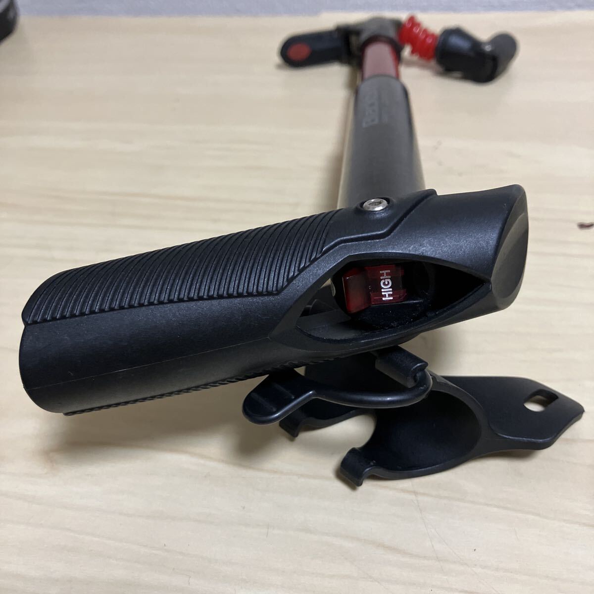 ブラックバーン 携帯ポンプ アルミボトルゲージ CATEYE ベル / カーボンヘッドスペーサー ツールケース 裾バンド / サイクリングアクセサリ_画像3