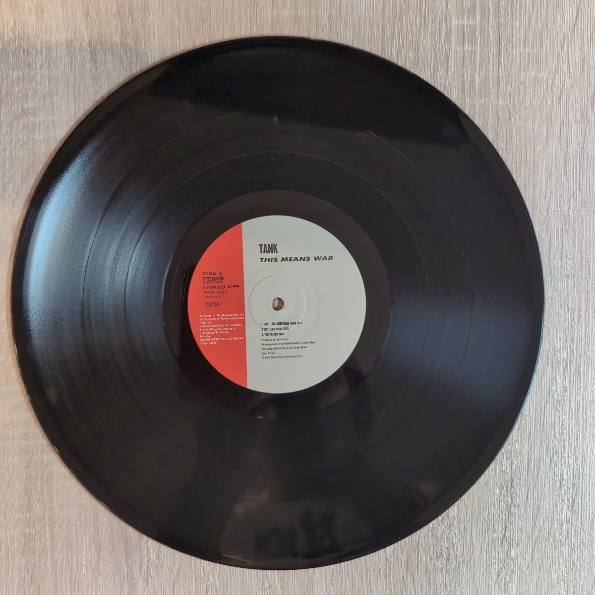 Tank「this means war」邦LPレコード 1985年★★heavy metal hard rock タンク_画像4