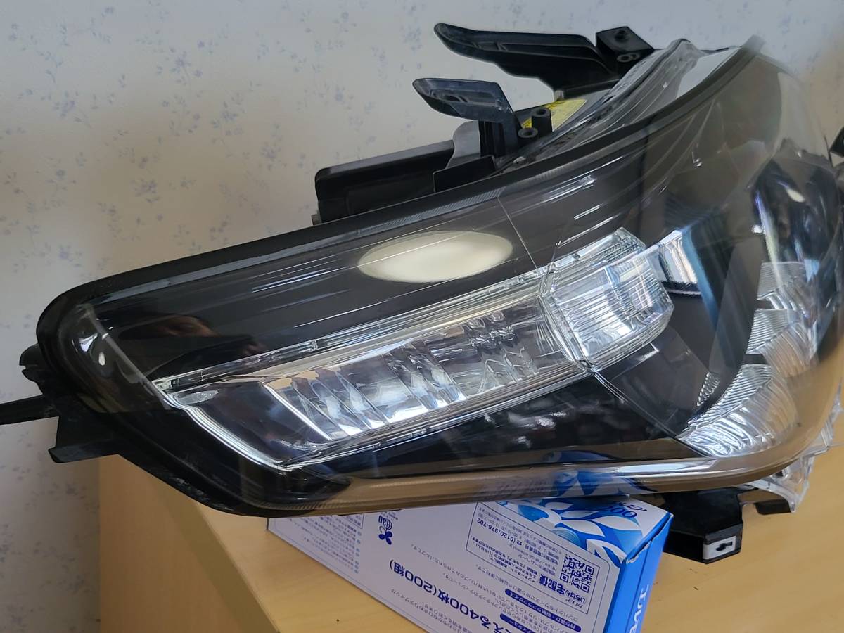アルファード 20系　 AFS無し　★youtube動画有り★　前期　後期　純正　ヘッドライト　レンズコーティング加工済　インナーブラック_画像7