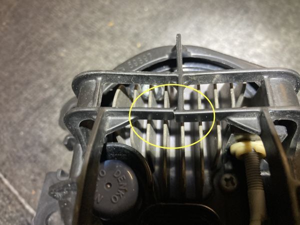 トヨタ 汎用 LEDフォグランプ左 KOITO 114-11092_画像4