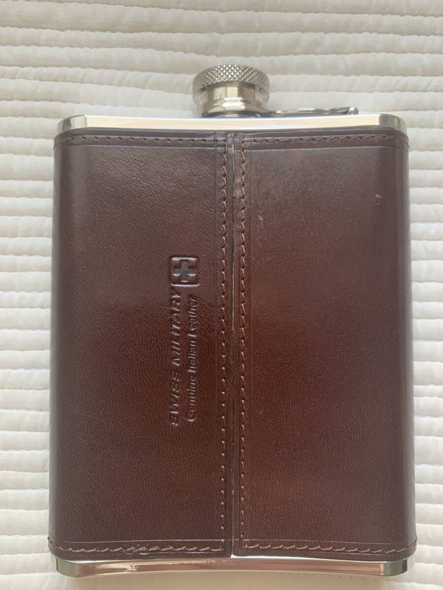 SWISS MILITARY スイスミリタリー ウィスキーフラスク 本革巻き スキットル_画像3