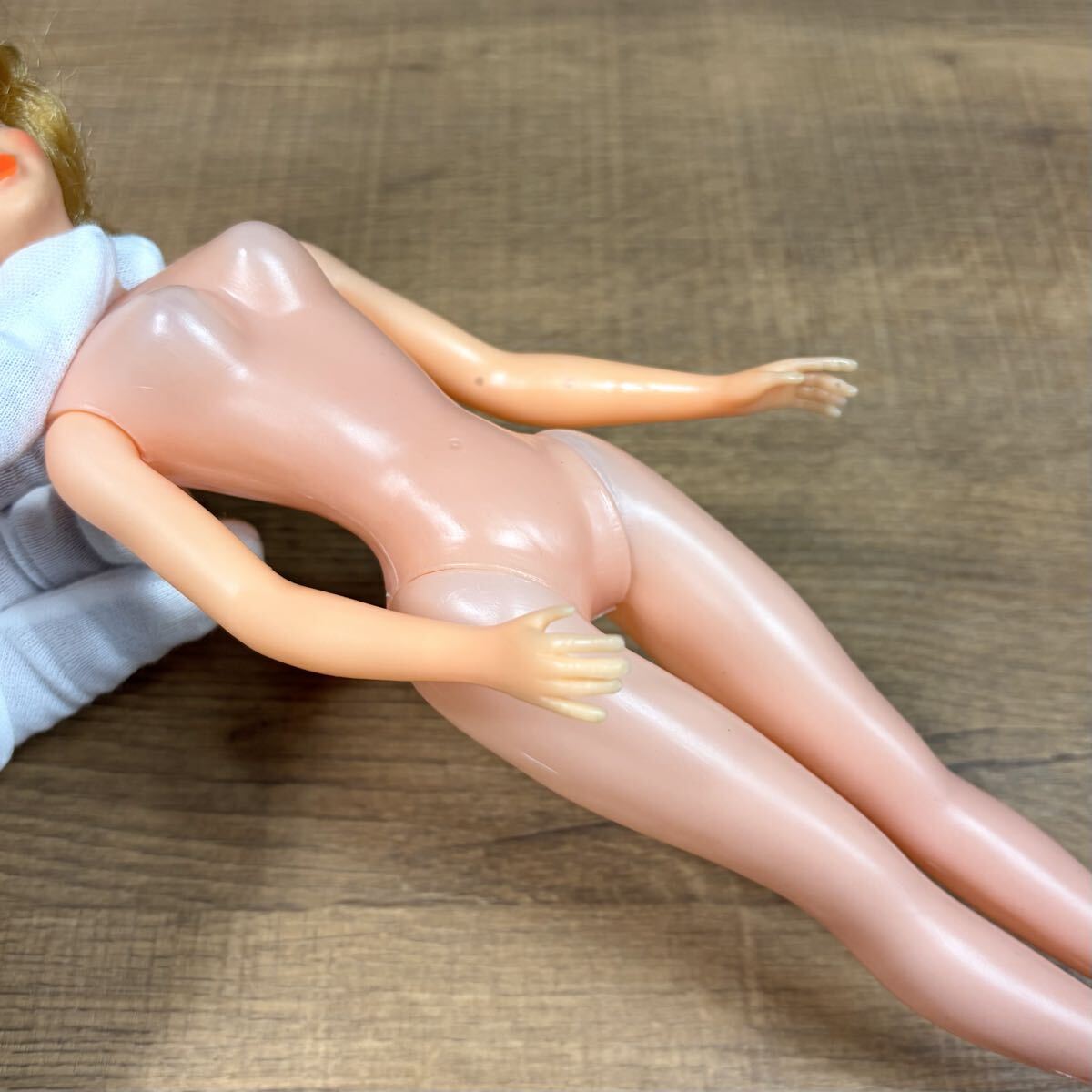 JAPAN 刻印 着せ替え人形 昭和レトロ 詳細不明 全長29cm 当時物 リカちゃん バービー タミーちゃん ドール ヴィンテージ_画像7