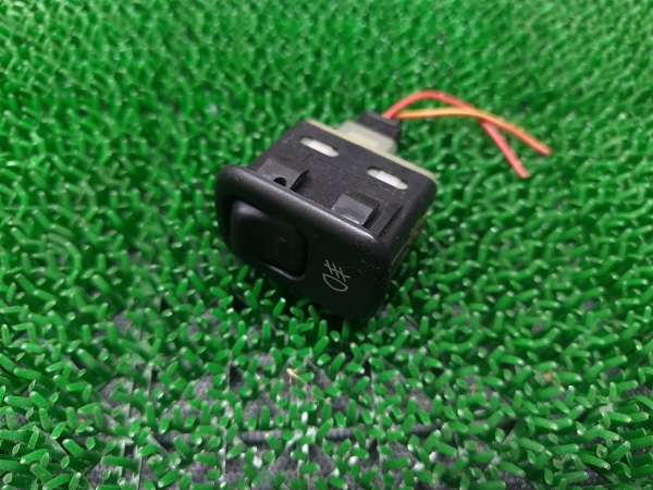 ★送料400円 ダイハツ テリオスキッド J111G J131G フォグランプスイッチ フォグスイッチ_画像1