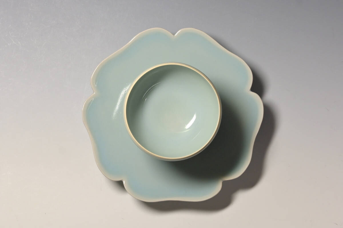 * специальный отбор super товар . средний .. шт выставка .. покупка не использовался прекрасный товар * [ Majjore изобразительное искусство ] река .. селадон . чашечка для сакэ * колесо цветок . вместе коробка подлинный товар гарантия [ осмотр ] большие чашечки для сакэ чашечка для сакэ шт. 