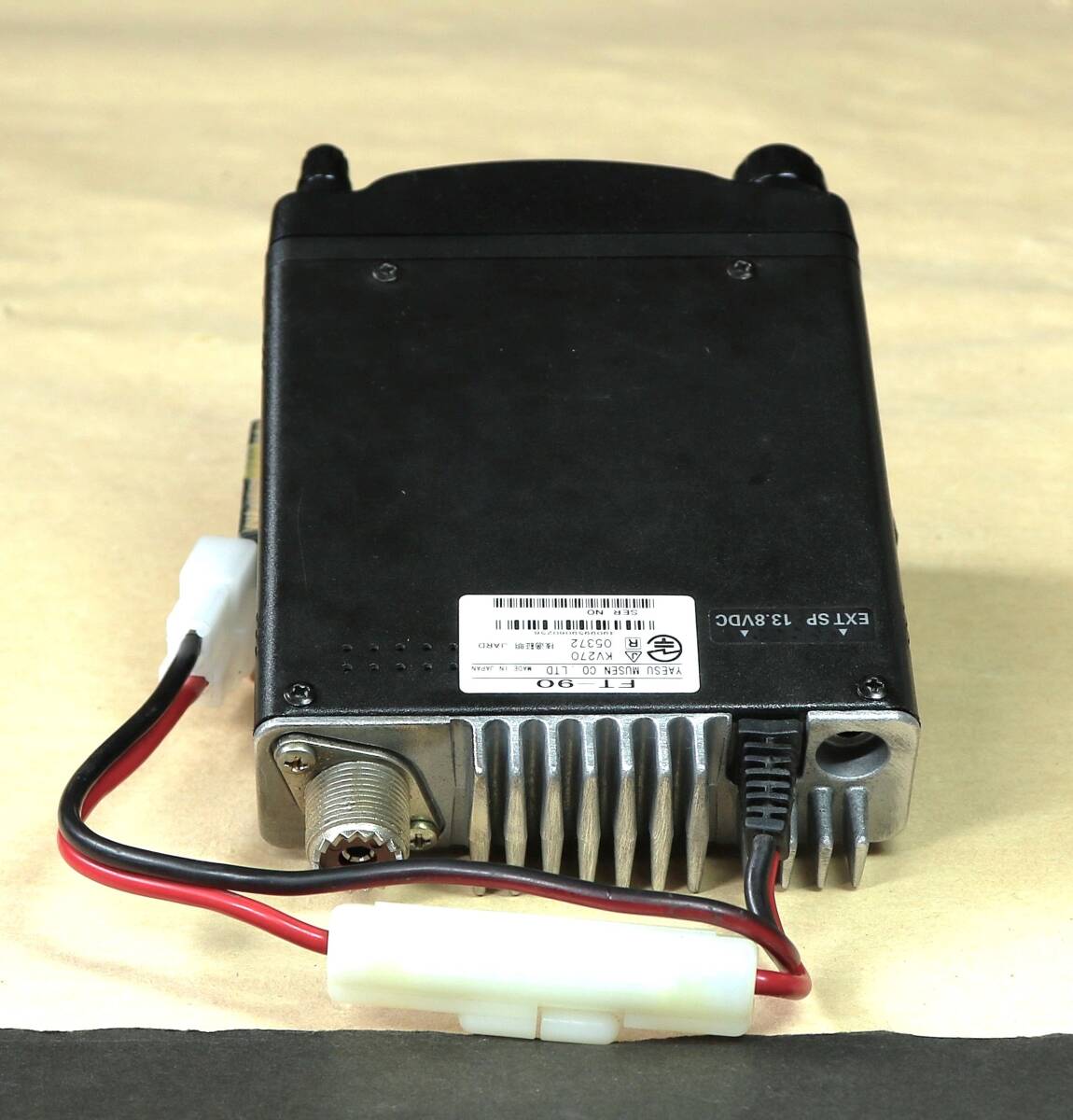 ※超コンパクト YAESU ヤエス FT-90 145/430MHz ２バンドモービル 20W機 ( FT-4800 FT-4900 TM-732 TM-733 IC-2350 )_画像2