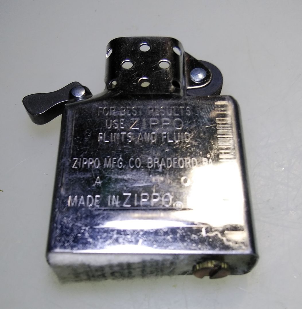 ZIPPO ジッポーライター メダル 2001年 BRADFORD ブラッドフォード Since 1932_画像4