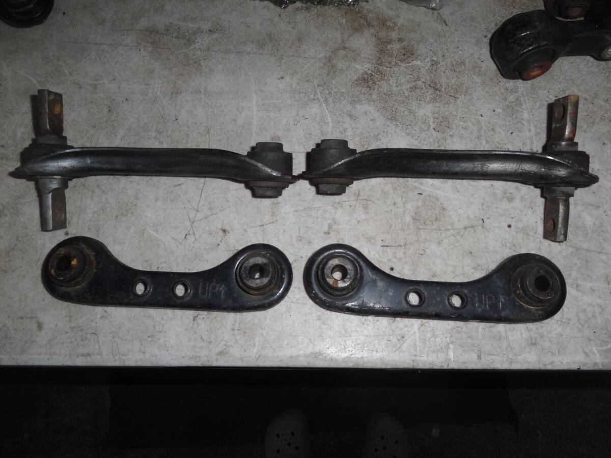 リアアッパーアーム コンペセータアーム EJ1/EG9/EG6/EK4/EK9/DC2/DB8 シビック インテグラの画像1