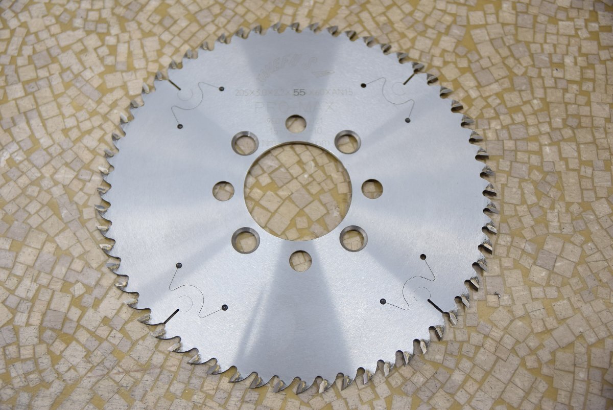 兼房　チップソーPROMAX　205×3.0×2.2×55×60×AN15　②_画像4