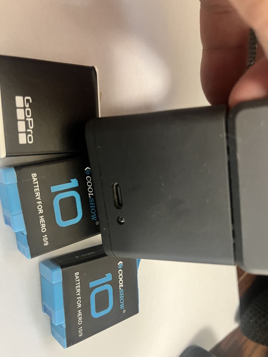 GoPro Hero9/10 ゴープロ 充電器 純正バッテリーと充電アダプター