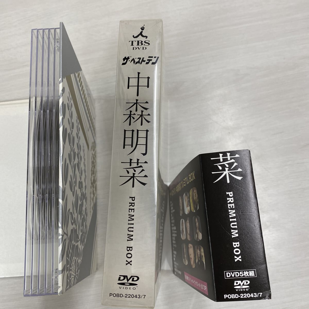 1060 美品中古 中森明菜 ザ・ベストテン デビュー30周年記念 プレミアムBOX 秘蔵版DVD-BOX ブックレット付 PREMIUM BOX 現状品_画像10