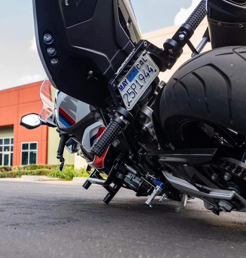 在庫あり カウル加工無 IMPAKTECH S1000RR/M1000RR (19-25) レースアーマー エンジンガード スライダー ジムカーナ ガード BMW_画像10