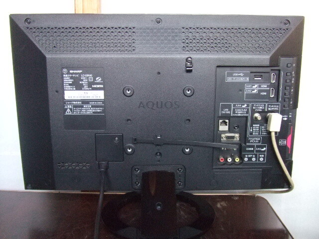 SHARP(シャープ) LED AQUOS LC-22K40 22V型 地デジ液晶テレビ 17年製 リモコン、カード付_画像2