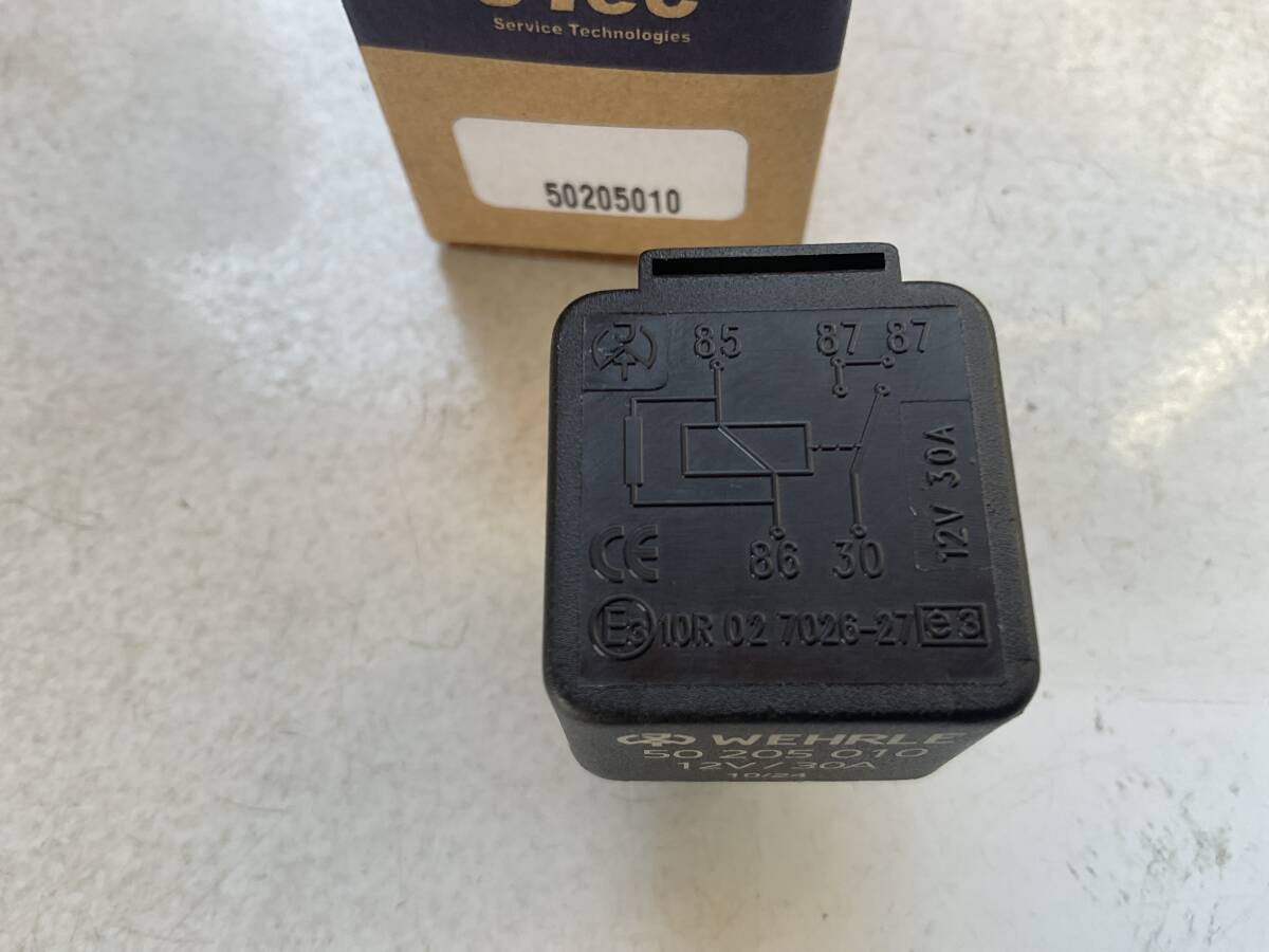 未使用　BMW ミニ　R52 DME（燃料ポンプ）/ラジエーターファン他マルチリレー　WEHRLE製　5極/30Aリレー　_画像3