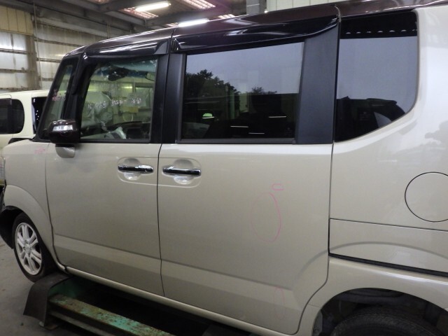 Ｎ－ＢＯＸ DBA-JF1 左RドアASSY G ターボSSパッケージ S07AT CVT YR631P W 67550-TY0-920ZZ