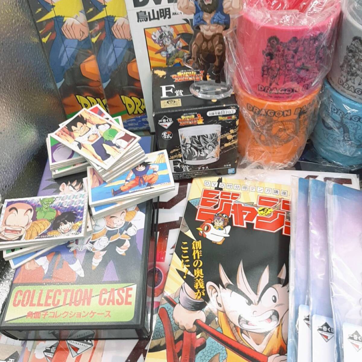 r12【1円～】 ドラゴンボール グッズ まとめ 大量 クリアファイル アクリルスタンド キーホルダー マスター将棋 他 アニメグッズ 現状品_画像4