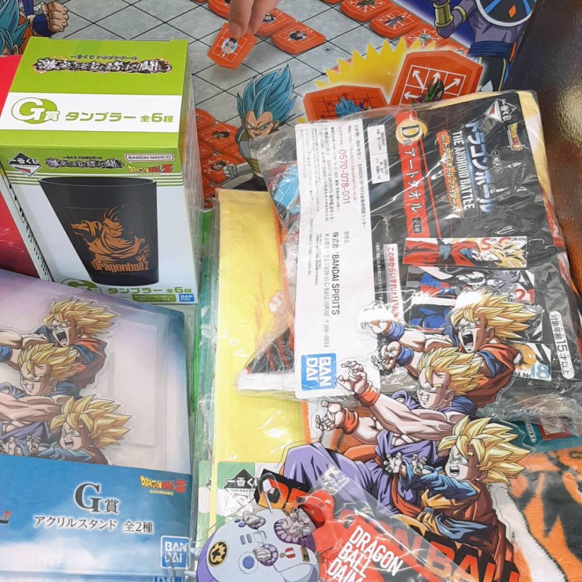 r12【1円～】 ドラゴンボール グッズ まとめ 大量 クリアファイル アクリルスタンド キーホルダー マスター将棋 他 アニメグッズ 現状品_画像6