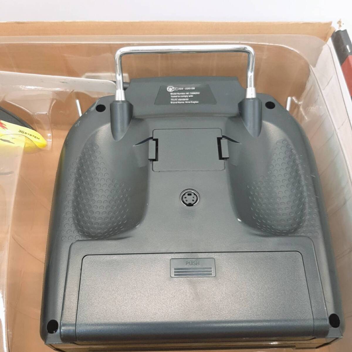 r17【1円~】 Nine Eagles Solo Maxx Revolution ラジコン ヘリコプター 3D3G 2.4GHz 6ch _画像5