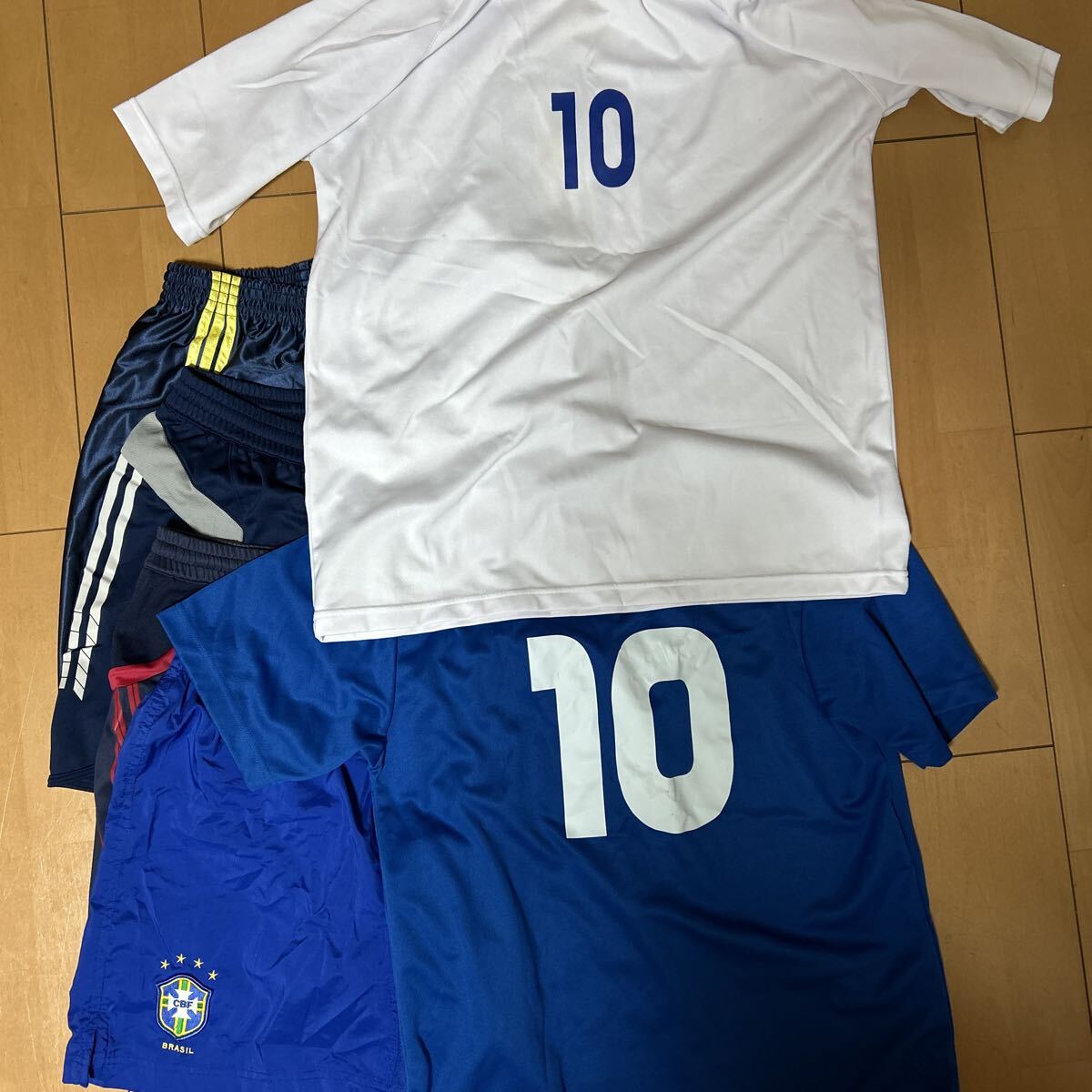 ユニフォーム パンツ アディダス ヤスダ ナイキ サッカー セット_画像1