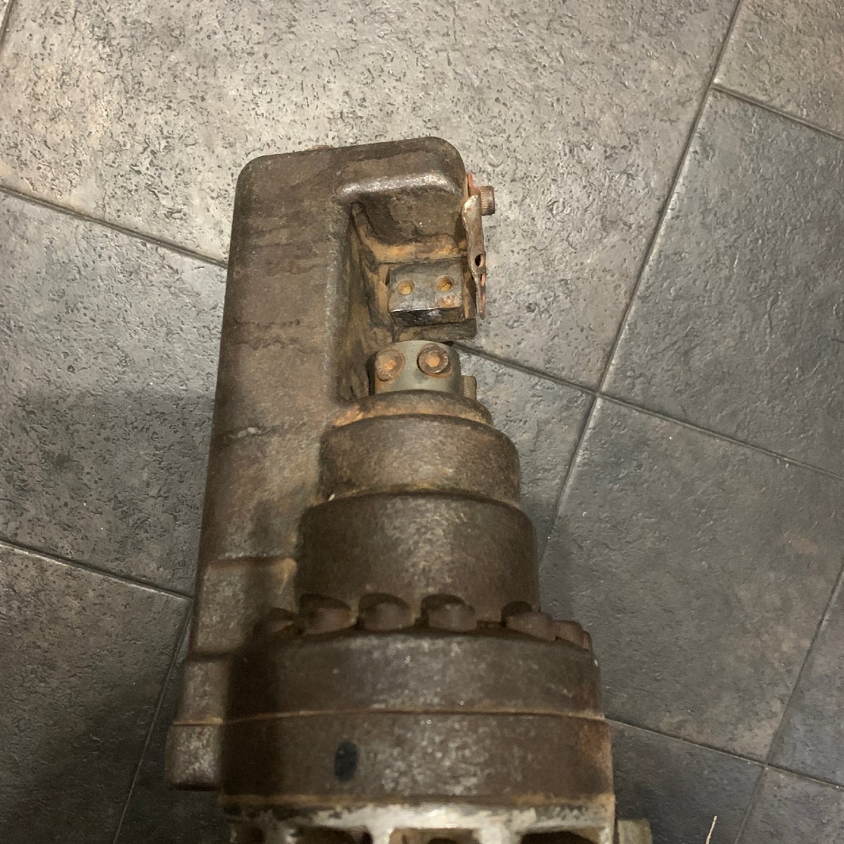  б/у товар *makita Makita заряжающийся арматурный профиль kataSC163D электроинструмент б/у корпус только для металлообработки режущий станок *makita