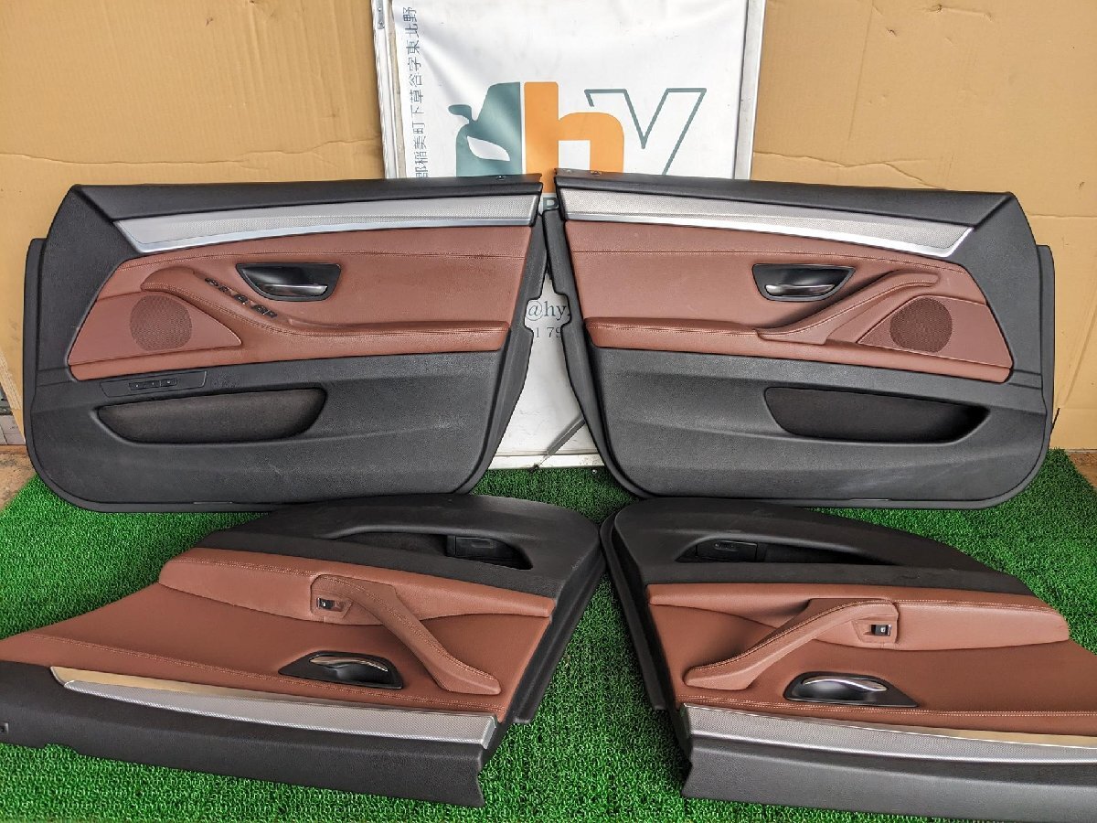 BMW　ドアトリム　左右　523d ツーリング　LDA-MX20　MX20　F11 LCI　2013　F11　#hyj　NSP272895_画像1