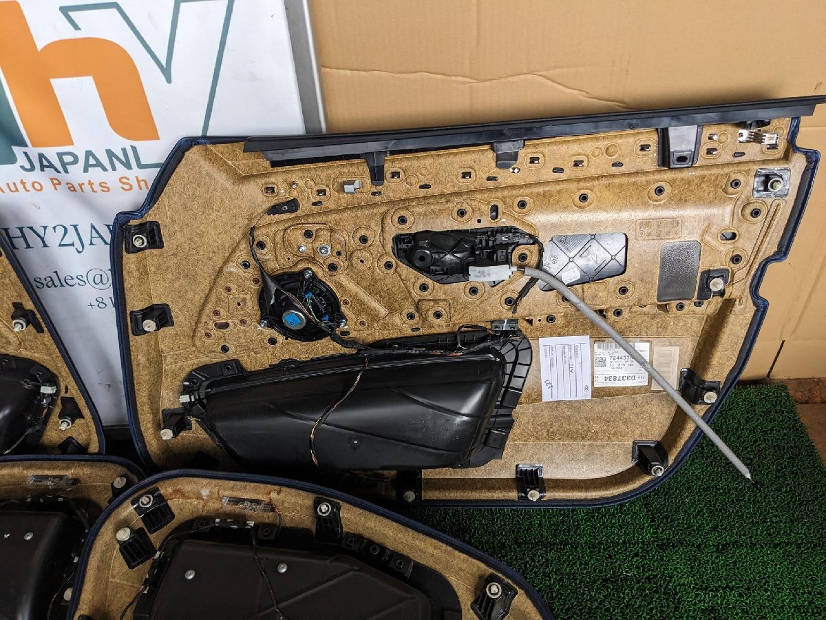 BMW　ドアトリム　左右　523d ツーリング　LDA-MX20　MX20　F11 LCI　2013　F11　#hyj　NSP272895_画像9