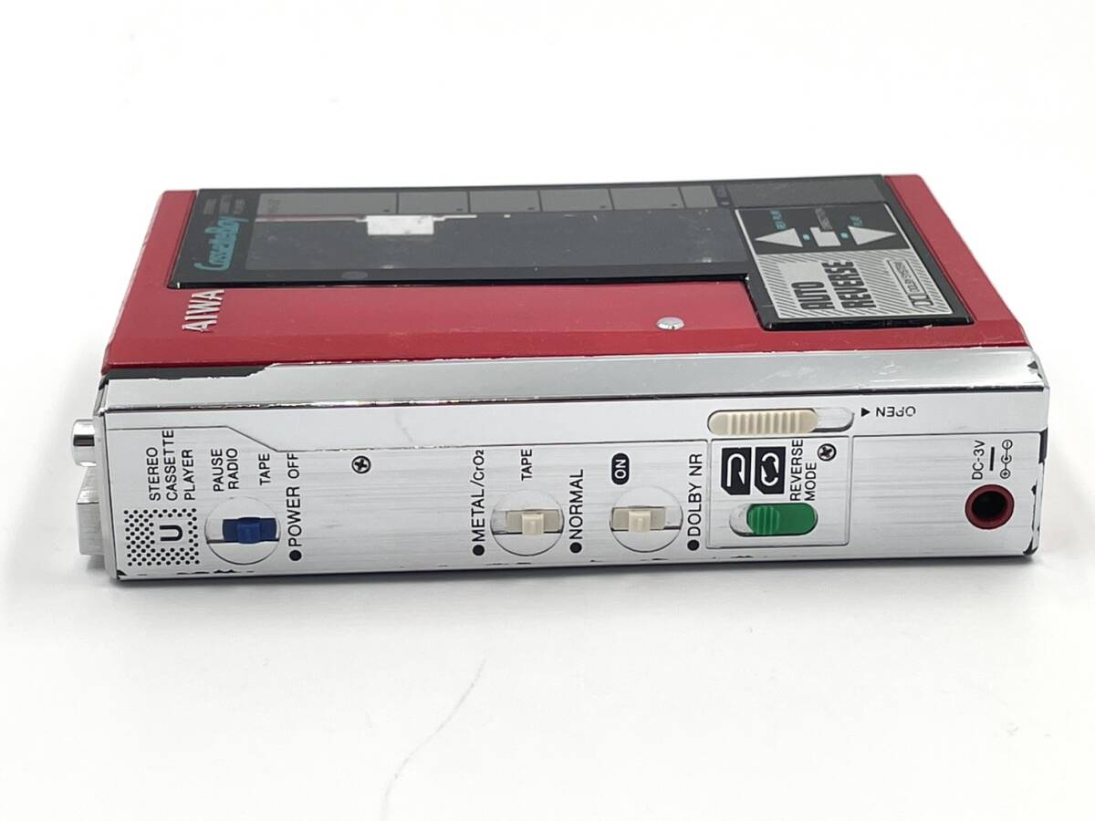 ジャンク　AIWA HS-U7 ポータブルラジオカセットプレーヤー ジャンク AIWA HS-U7 CassetteBoy ポータブルラジオカセットプレーヤー