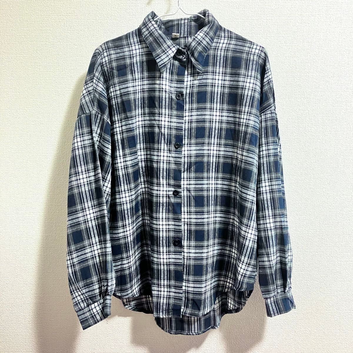 チェックシャツ フランネルシャツ ネイビー フリーサイズ 長袖 羽織り オーバーサイズ ゆったり 体型カバー 秋冬 トレンド 韓国_画像2