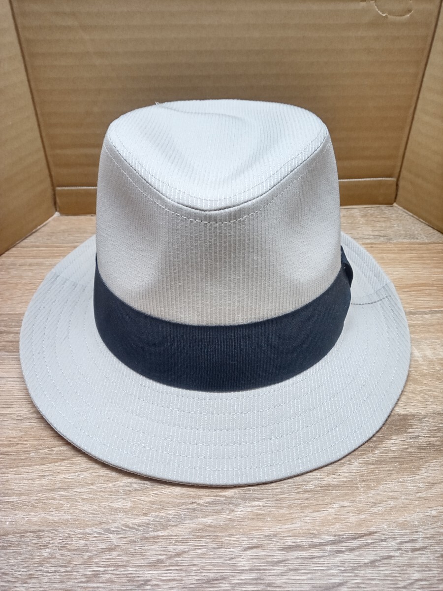 【送料無料 即決】（新品）シンプル 無地 中折れハット （白に近いくらいのライトグレー）帽子 男女兼用 オールシーズン / 定番 オシャレ_画像4