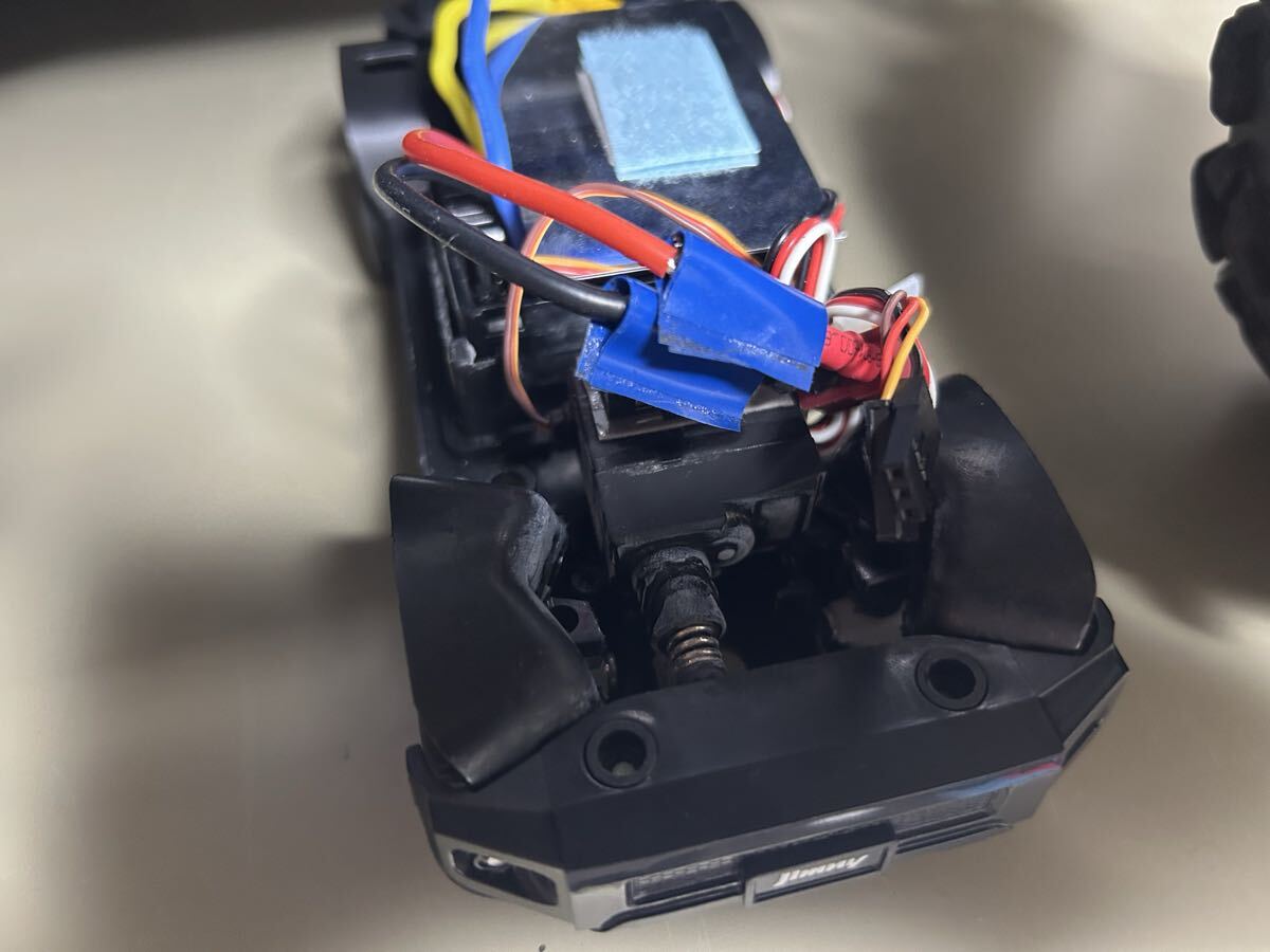 1スタ！　ジャンク品　スズキ ジムニー　魔改造　自作　ホビーウィングアンプ、中華サーボ付き　クローラー　 模型　ピーナッツクラブ_画像8