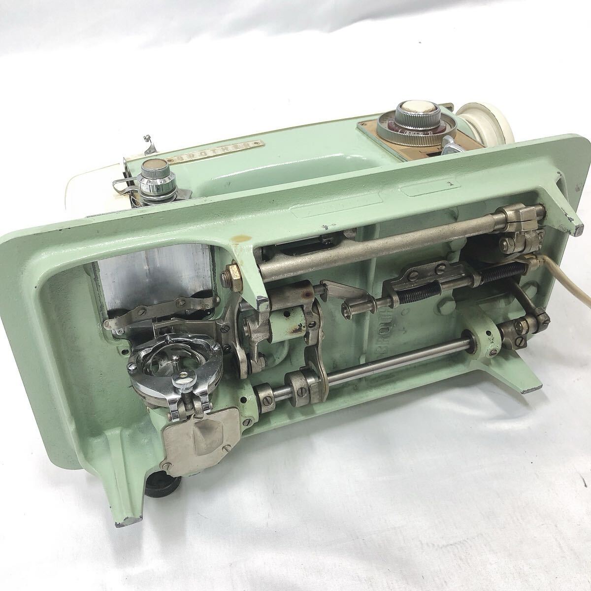 *1-0923 BROTHER Brother швейная машина рукоделие античный зеленый 