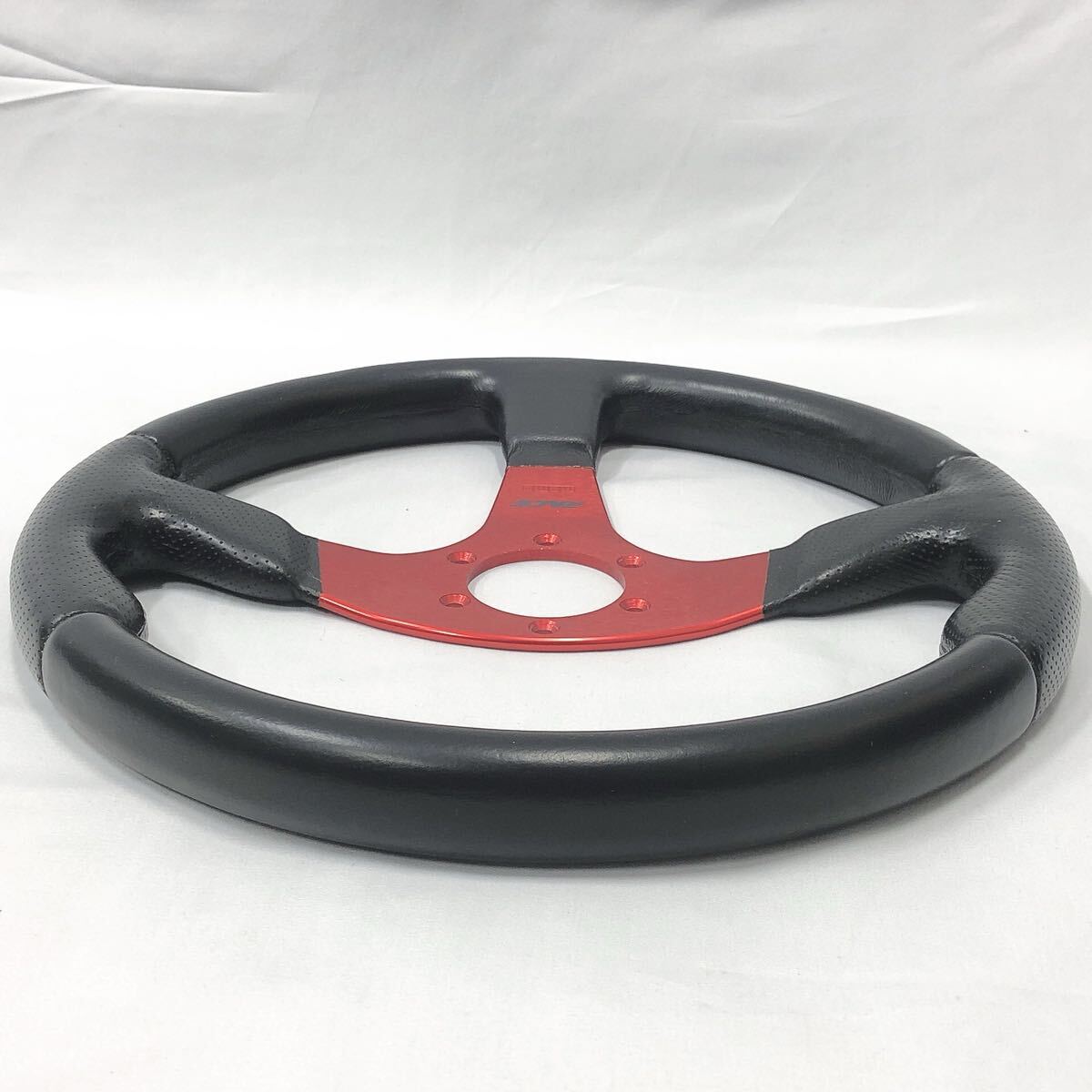★1-1014 MOMO RACE TYP D35 KBA 70116 モモ ステアリング レース 35φ レザー レッド×ブラック ハンドル イタリア製/ホーンボタン付き_画像7