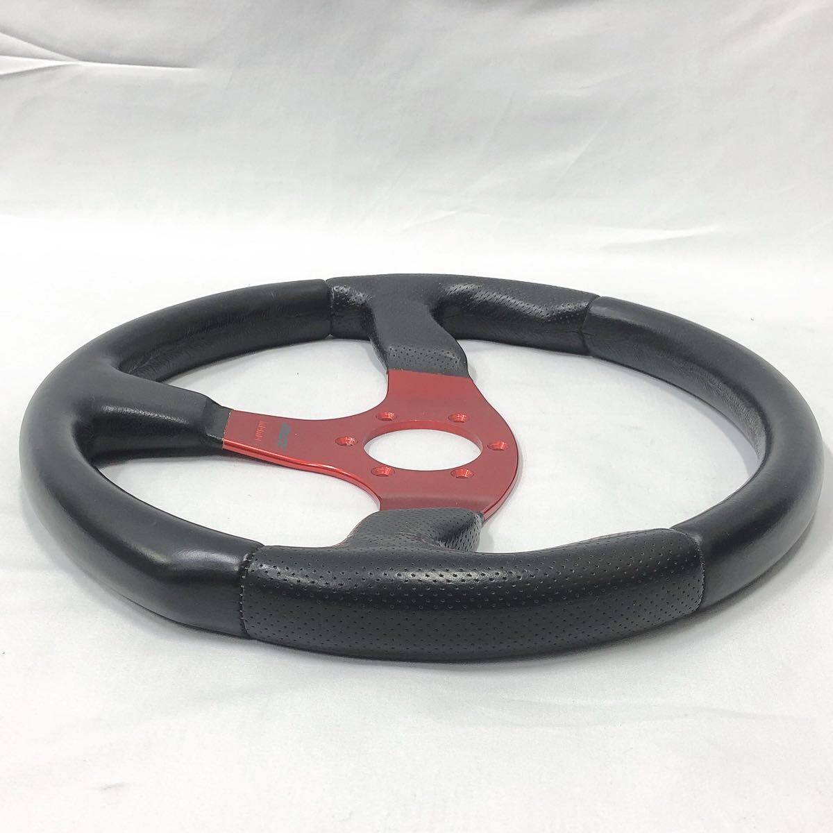 ★1-1014 MOMO RACE TYP D35 KBA 70116 モモ ステアリング レース 35φ レザー レッド×ブラック ハンドル イタリア製/ホーンボタン付き_画像8