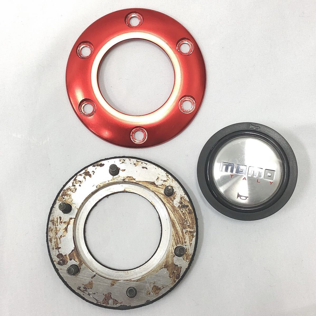 ★1-1014 MOMO RACE TYP D35 KBA 70116 モモ ステアリング レース 35φ レザー レッド×ブラック ハンドル イタリア製/ホーンボタン付き_画像9