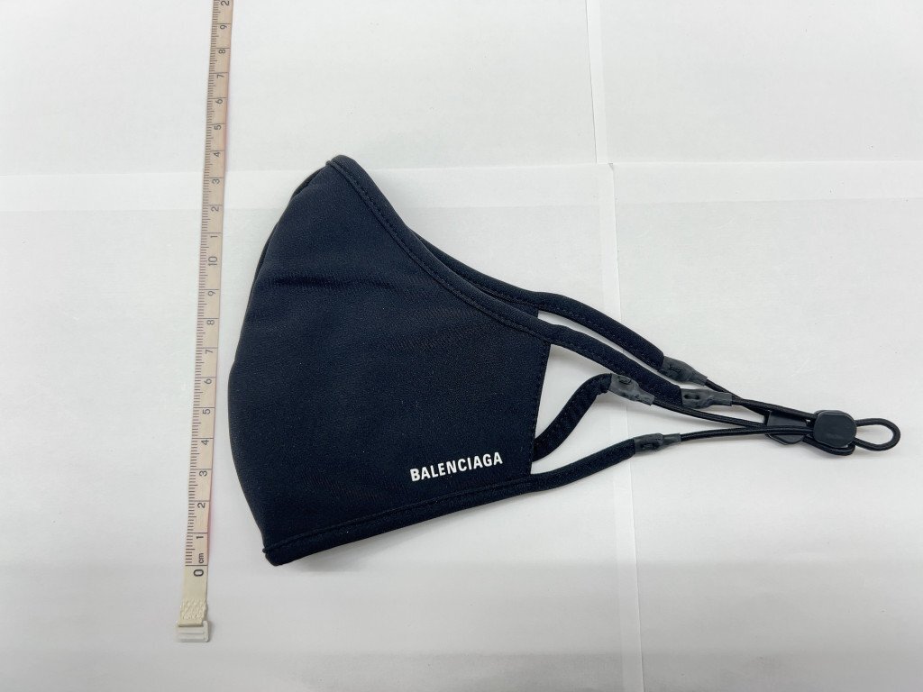 ◇ BALENCIAGA マスク バレンシアガ 布マスク mask 未使用 箱付き 現状品 ブラック 黒 KW205557_画像8