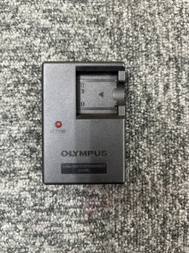 ☆バッテリーチャージャー バッテリーパックなど まとめて キャノン ニコン オリンパス 他 現状品 TK100832_画像6