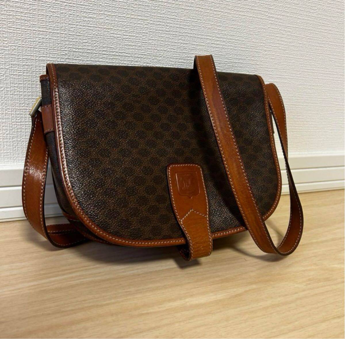 美品CELINE マカダム セリーヌ ショルダーバッグ 茶/7_画像1