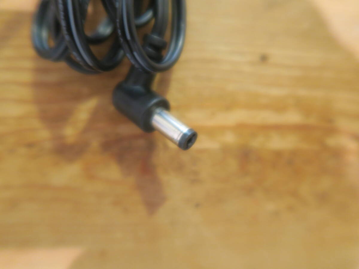 送料無料■NITORI■ニトリ■LEDデスクライト■Ｃ-1用ACアダプター■PSIA-00821（18Ｖ320mA）■中古_画像5
