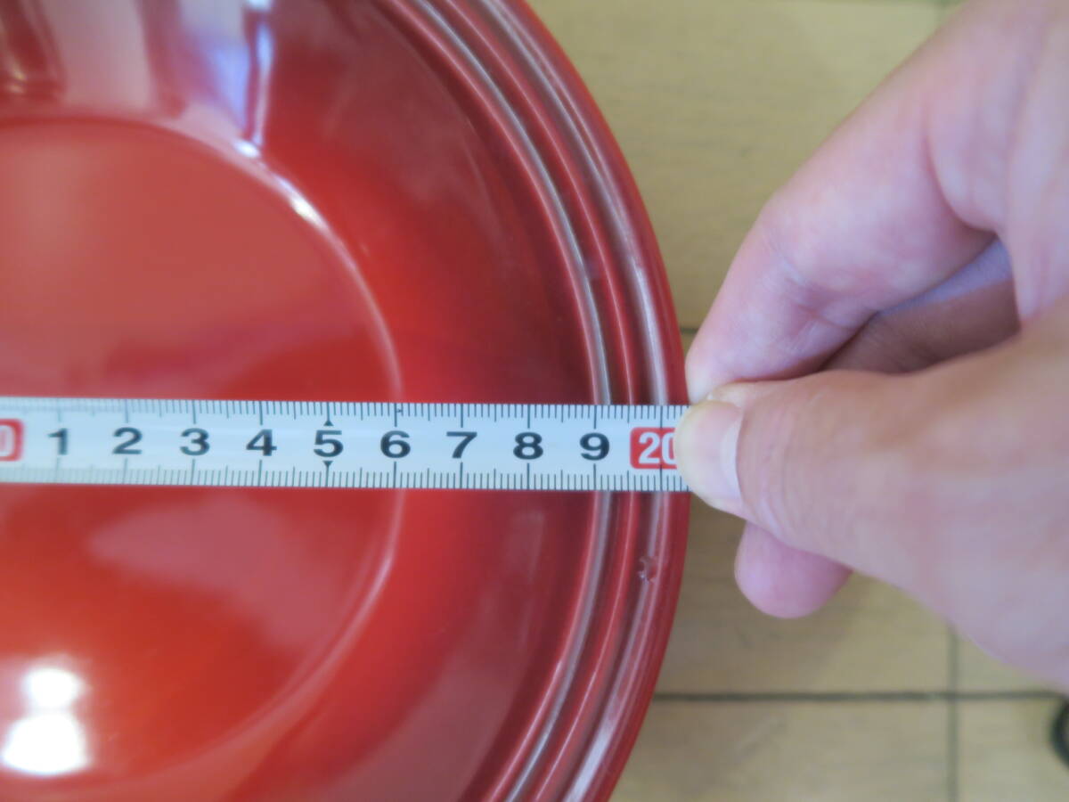 送料無料■プランター受け皿に■Le Creuset■ル・クルーゼ ■ネオ・シャロー・ディッシュ　チェリーレッド■22cm■中古■欠けあり_画像5