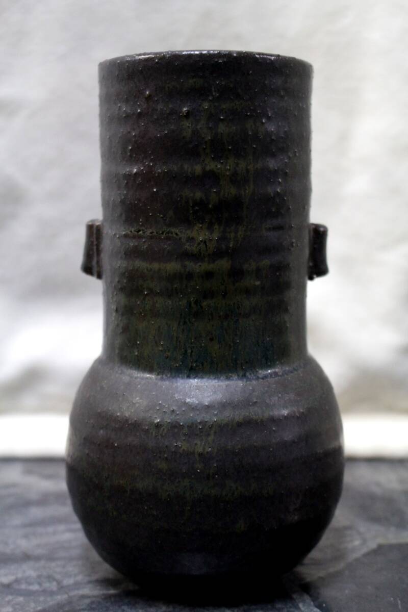69希少レア当時物◆蔵出し◆未使用◆瀬戸/背戸 窯◆加藤 釥◆蒼釉 華入/花瓶/花器◆略歴/ウコン布/共箱 付◆サイズ約 直径12×高さ21㎝骨董_画像4