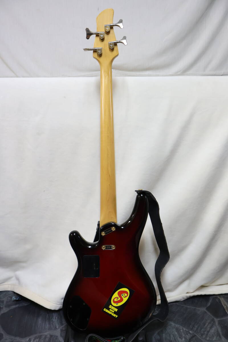 27引取大歓迎YAMAHAヤマハ◆Motion Bエレキ ベース◆レッド バースト◆重量 約3.4㎏◆ソフトケース/電池/シールド付き◆音出し確認OK_画像6