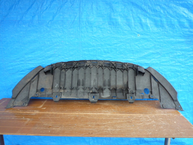 ☆BJ568　ベンツ　W246　Bクラス　アンダーカバー　A2468850136_画像1