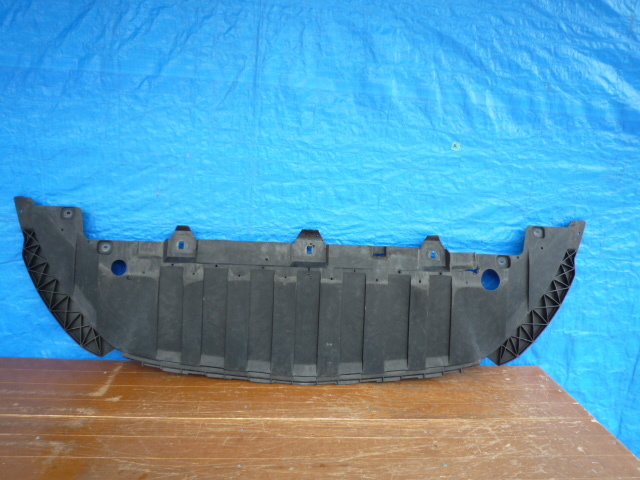 ☆BJ568　ベンツ　W246　Bクラス　アンダーカバー　A2468850136_画像2