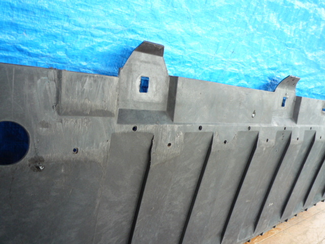 ☆BJ568　ベンツ　W246　Bクラス　アンダーカバー　A2468850136_画像4