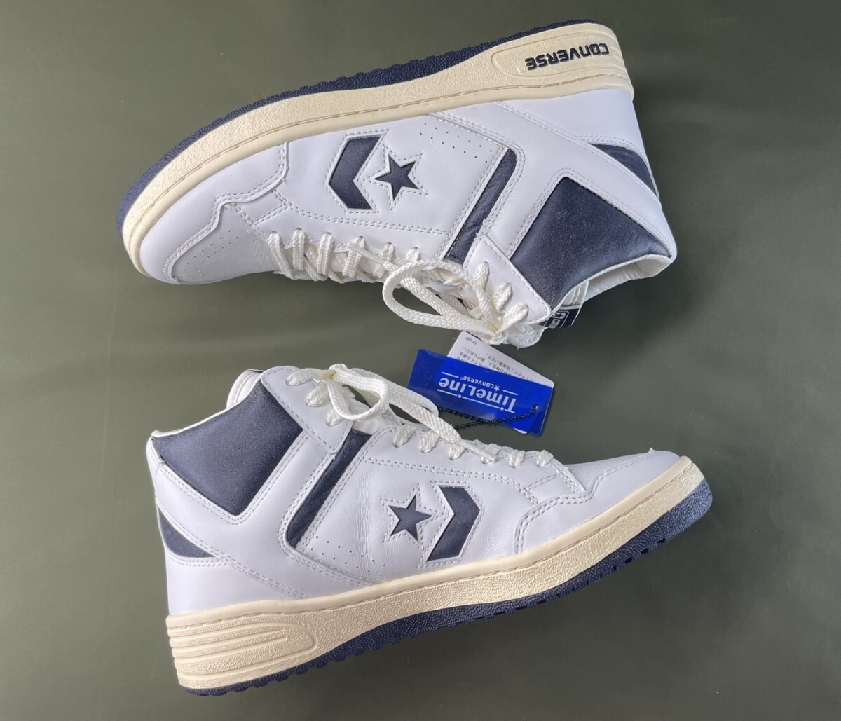 名機降臨！定22000円/未使用品！80's復刻/限定タイムライン！コンバース【ウエポンヴィンテージHI】レザースニーカー！白×紺 26cm/US8_画像2