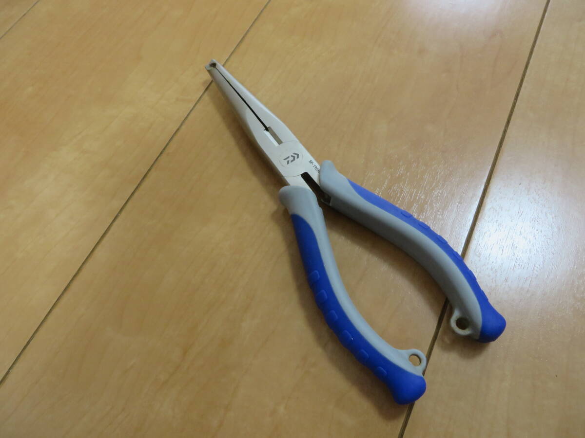 ☆ダイワ シープライヤー 190H 美品☆_画像3